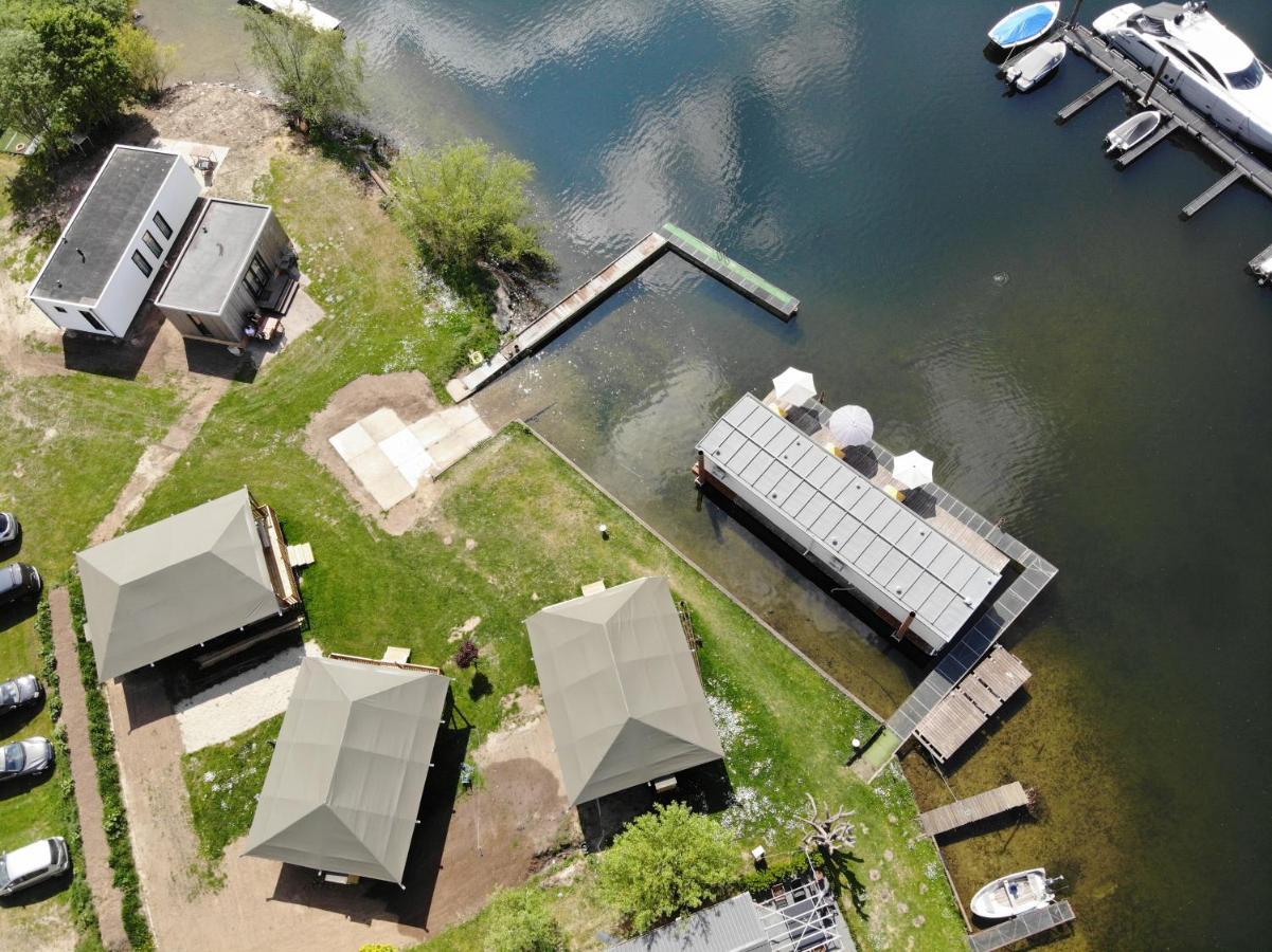 Luxury Lake Lodge Alphen  Esterno foto