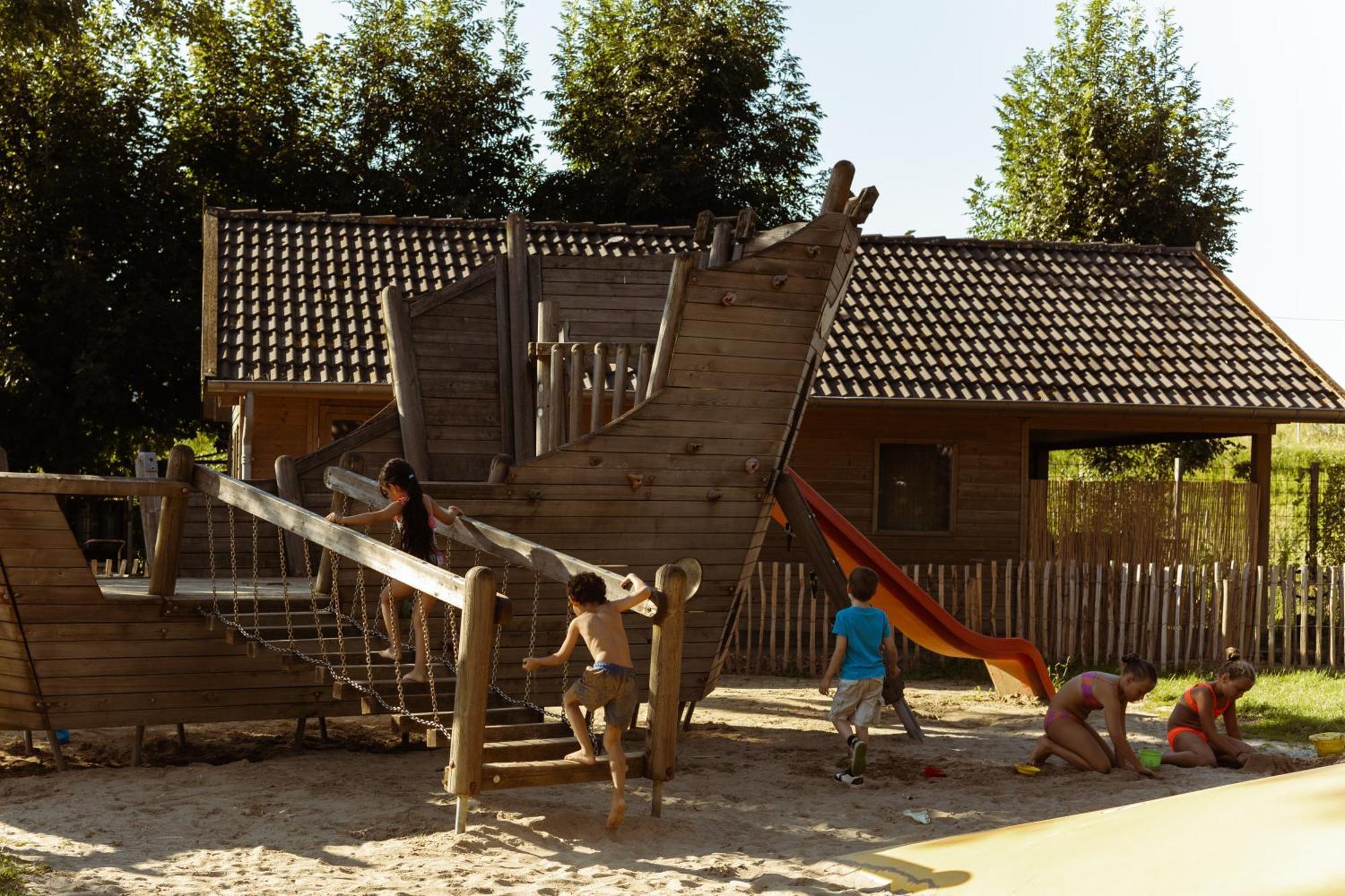 Luxury Lake Lodge Alphen  Esterno foto